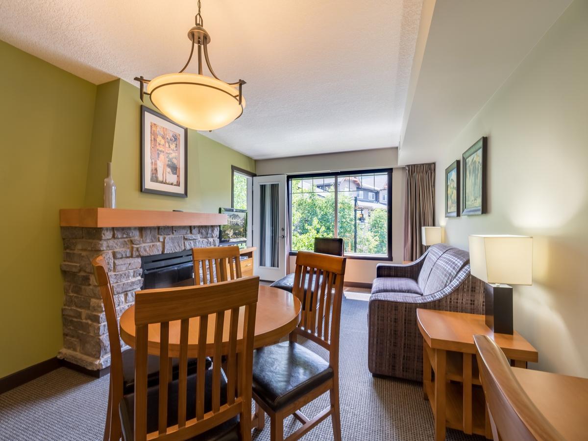 Copperstone Resort By Clique Canmore Eksteriør billede