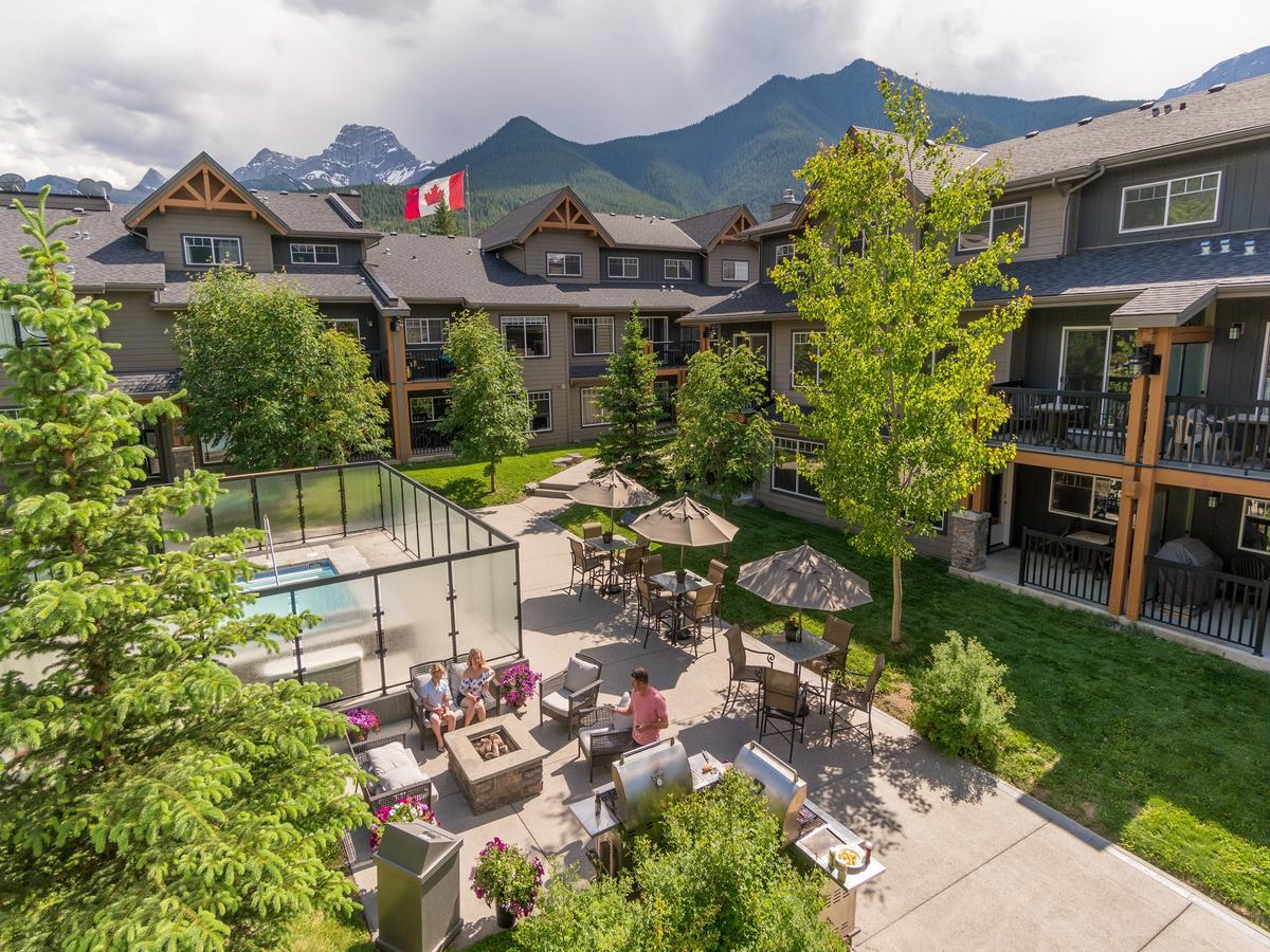 Copperstone Resort By Clique Canmore Eksteriør billede