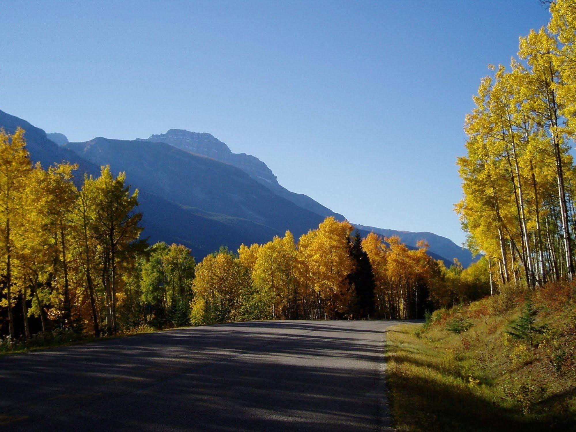 Copperstone Resort By Clique Canmore Eksteriør billede