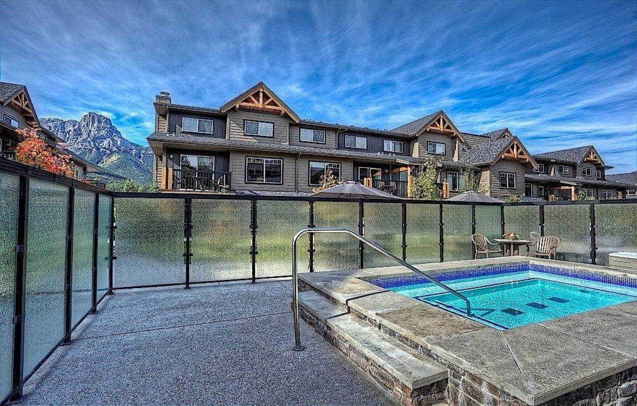 Copperstone Resort By Clique Canmore Eksteriør billede